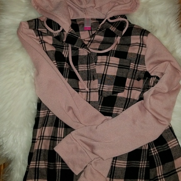 no boundaries hooded flannel